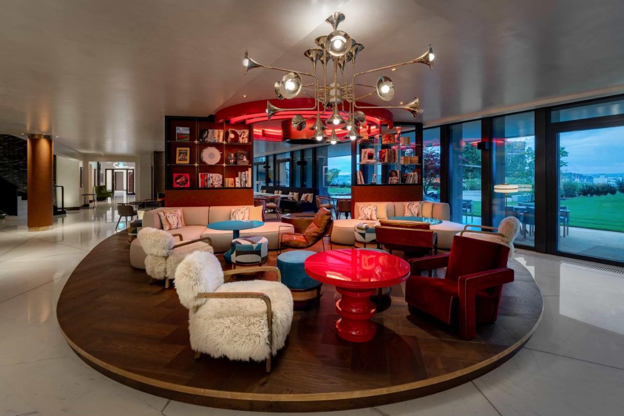 Five Zurich - Luxury City Resort Eksteriør billede The Living Room at the W London