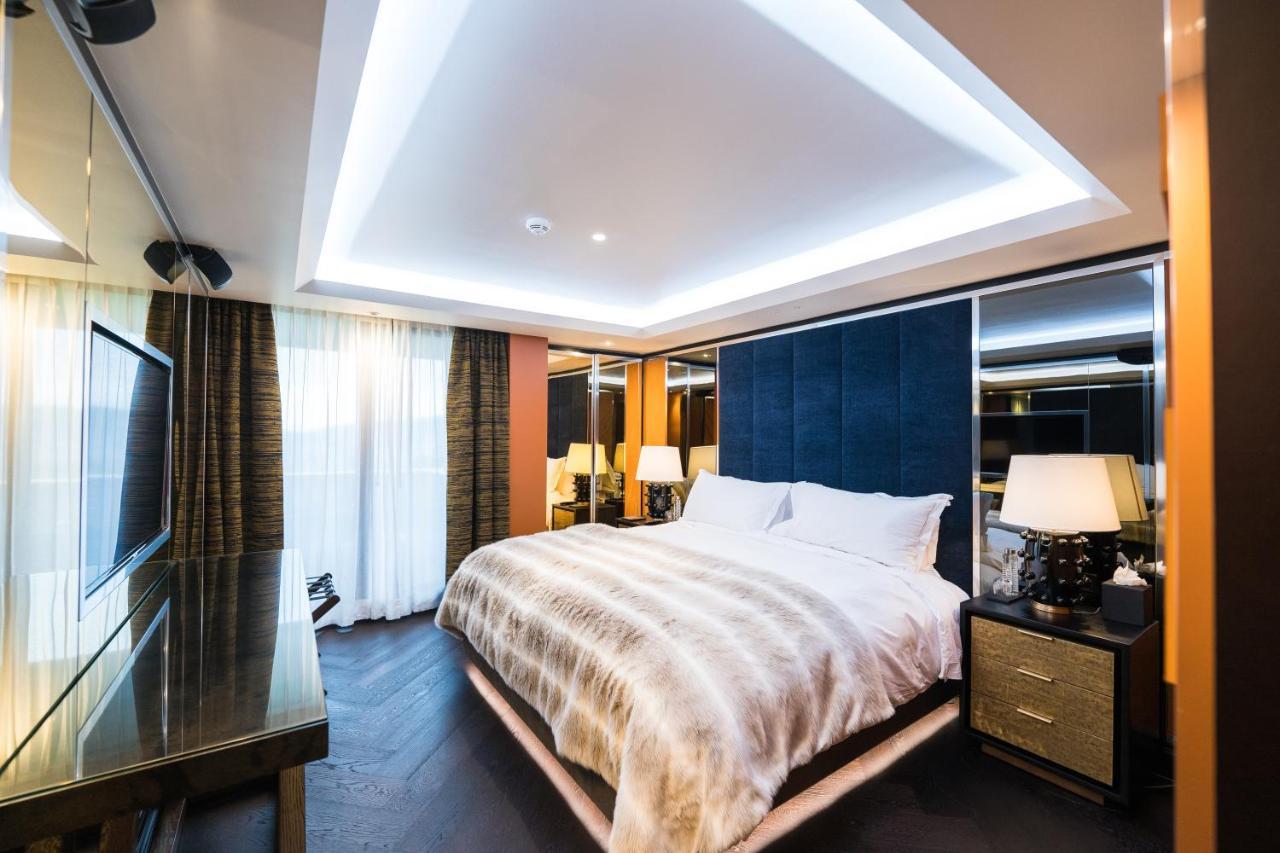 Five Zurich - Luxury City Resort Eksteriør billede Suite