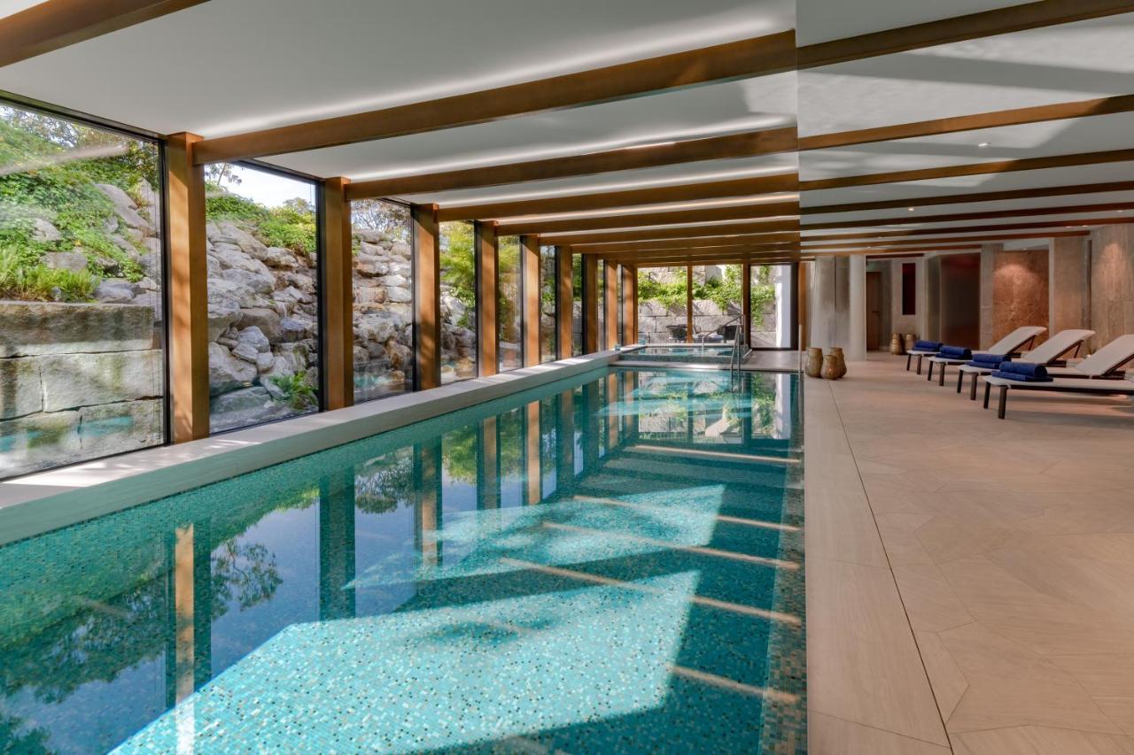Five Zurich - Luxury City Resort Eksteriør billede The spa at The Westin Maldives