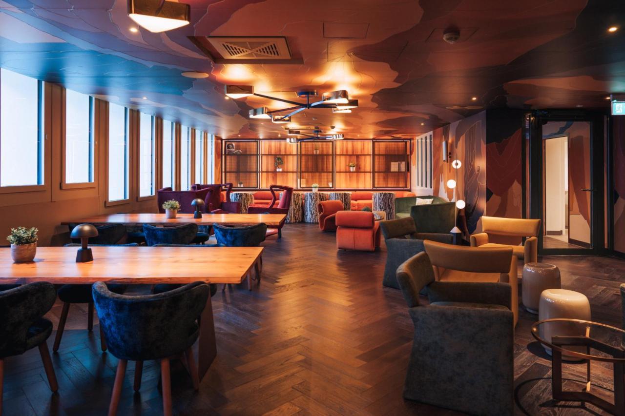 Five Zurich - Luxury City Resort Eksteriør billede The interior of the lounge
